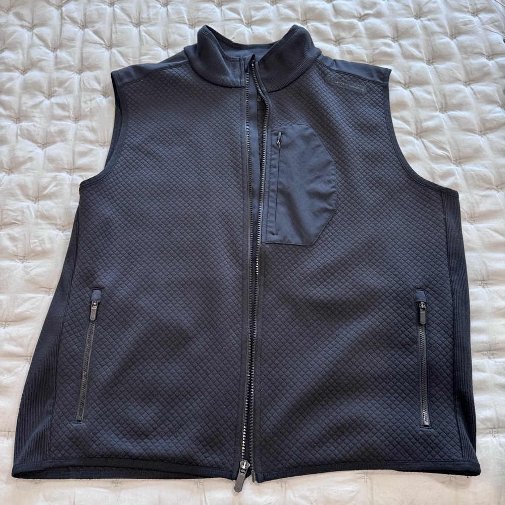 Men's Under Armour Black Quilted Vest